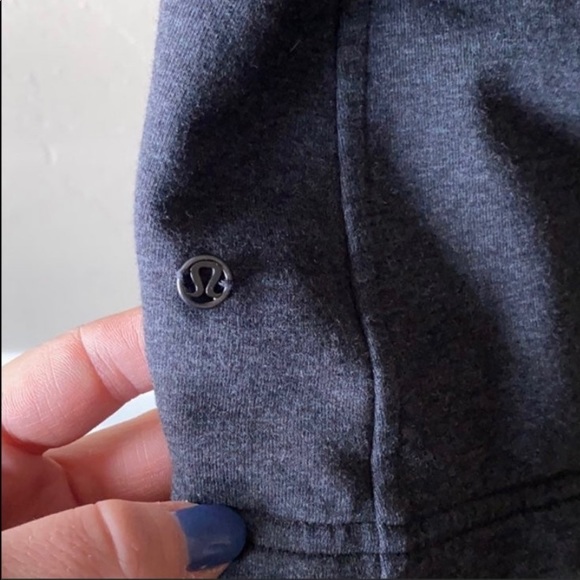 Lululemon Coast Wrap - Heathered Gray - 4 - Picture 6 of 8